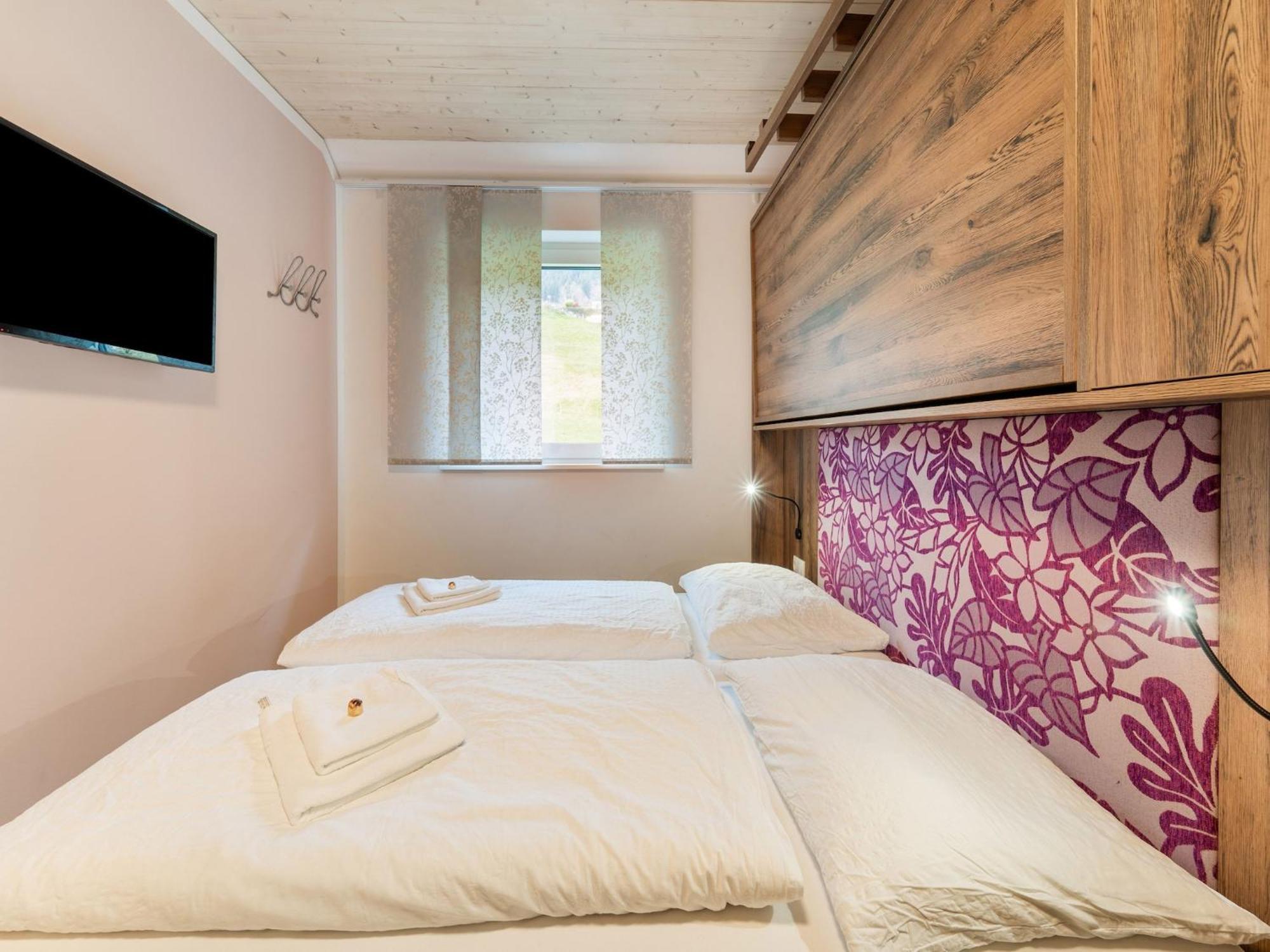 Large Apartment In Sankt Georgen With Balcony Furstau Luaran gambar