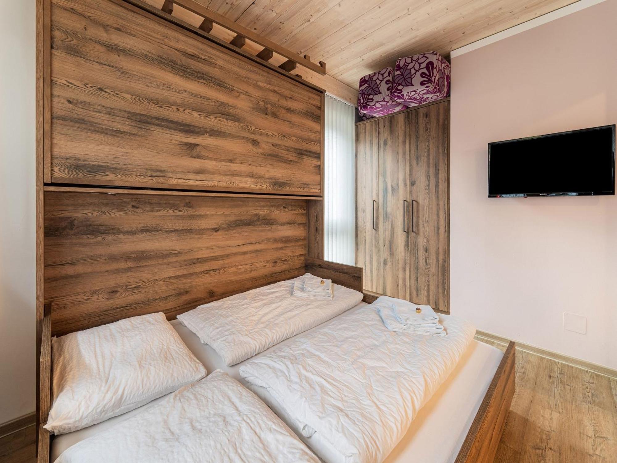 Large Apartment In Sankt Georgen With Balcony Furstau Luaran gambar