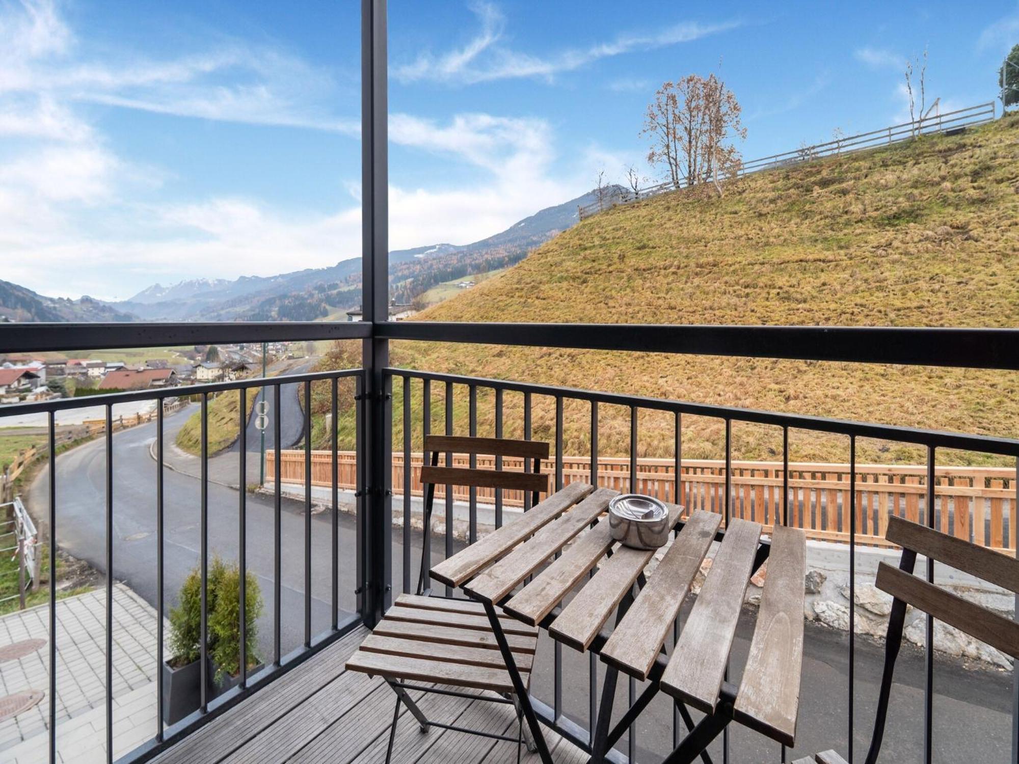 Large Apartment In Sankt Georgen With Balcony Furstau Luaran gambar