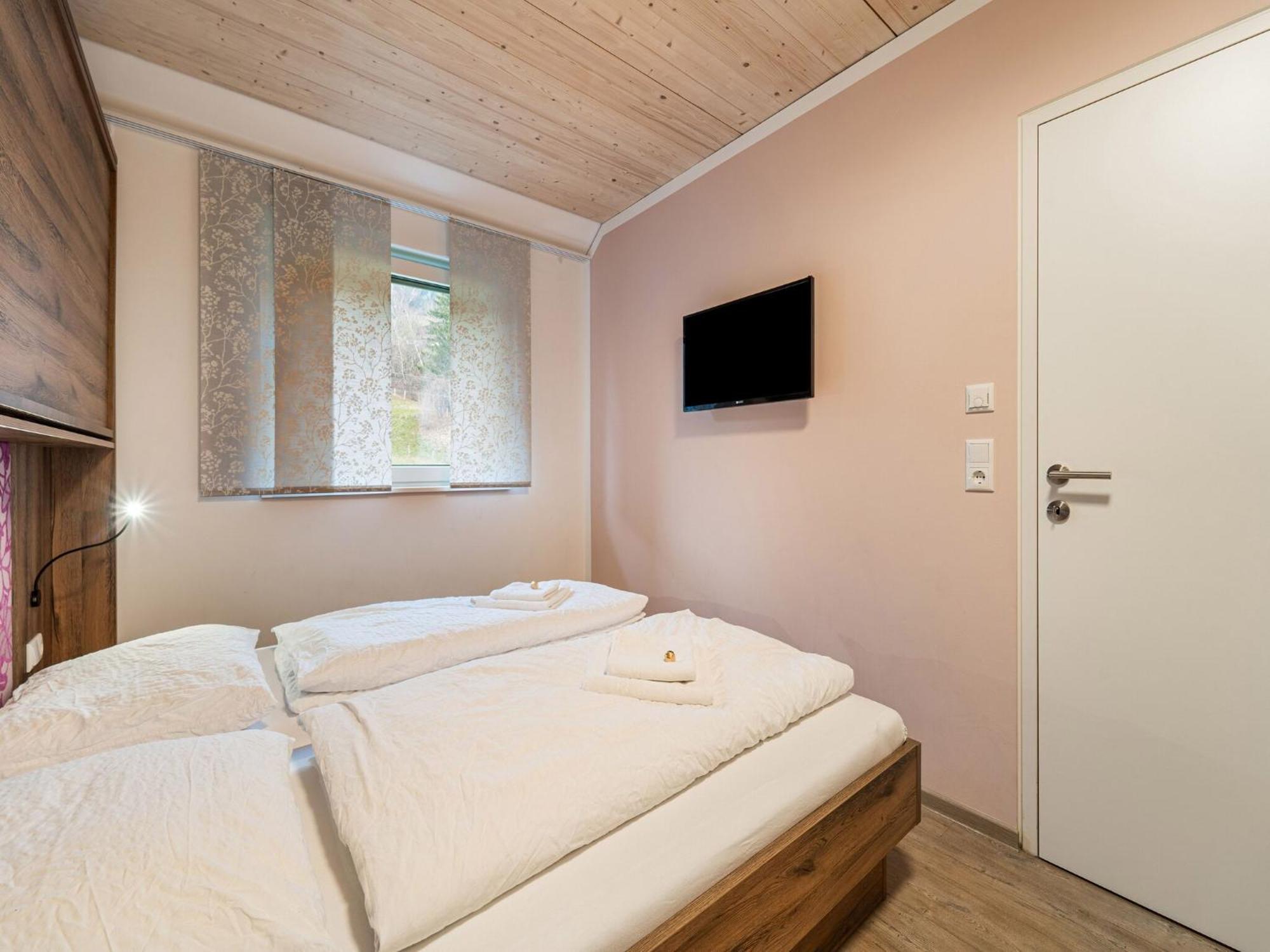 Large Apartment In Sankt Georgen With Balcony Furstau Luaran gambar